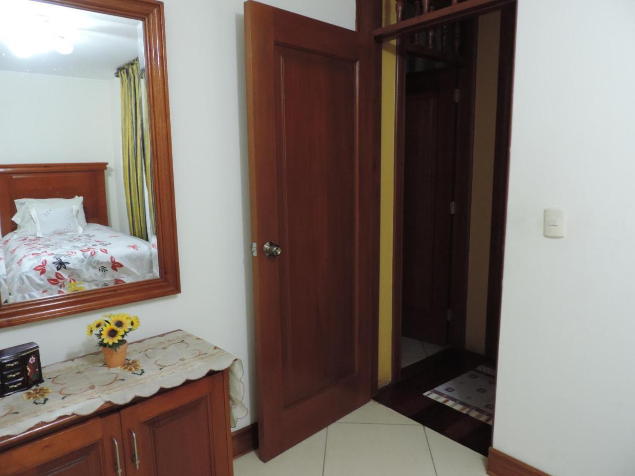 Departamento Para Turistas Lima Exterior foto